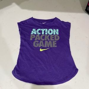 Nike girl's purple tee 6x